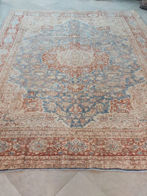 Elegant Vintage Handmade Persian Floral Rug